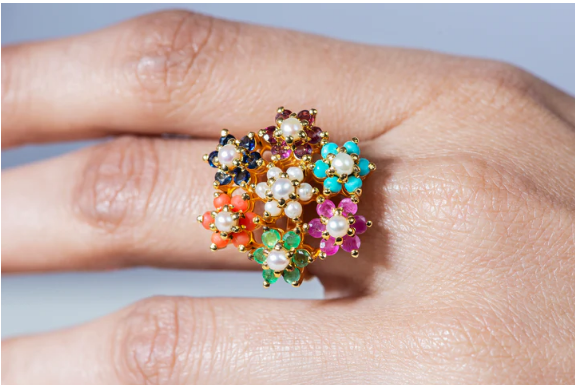 Zircoon Flower Ring - 01