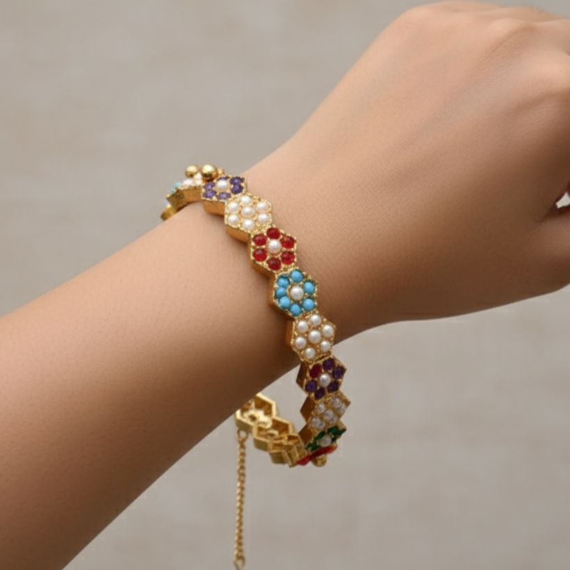 Zircon Flower Single Bangle