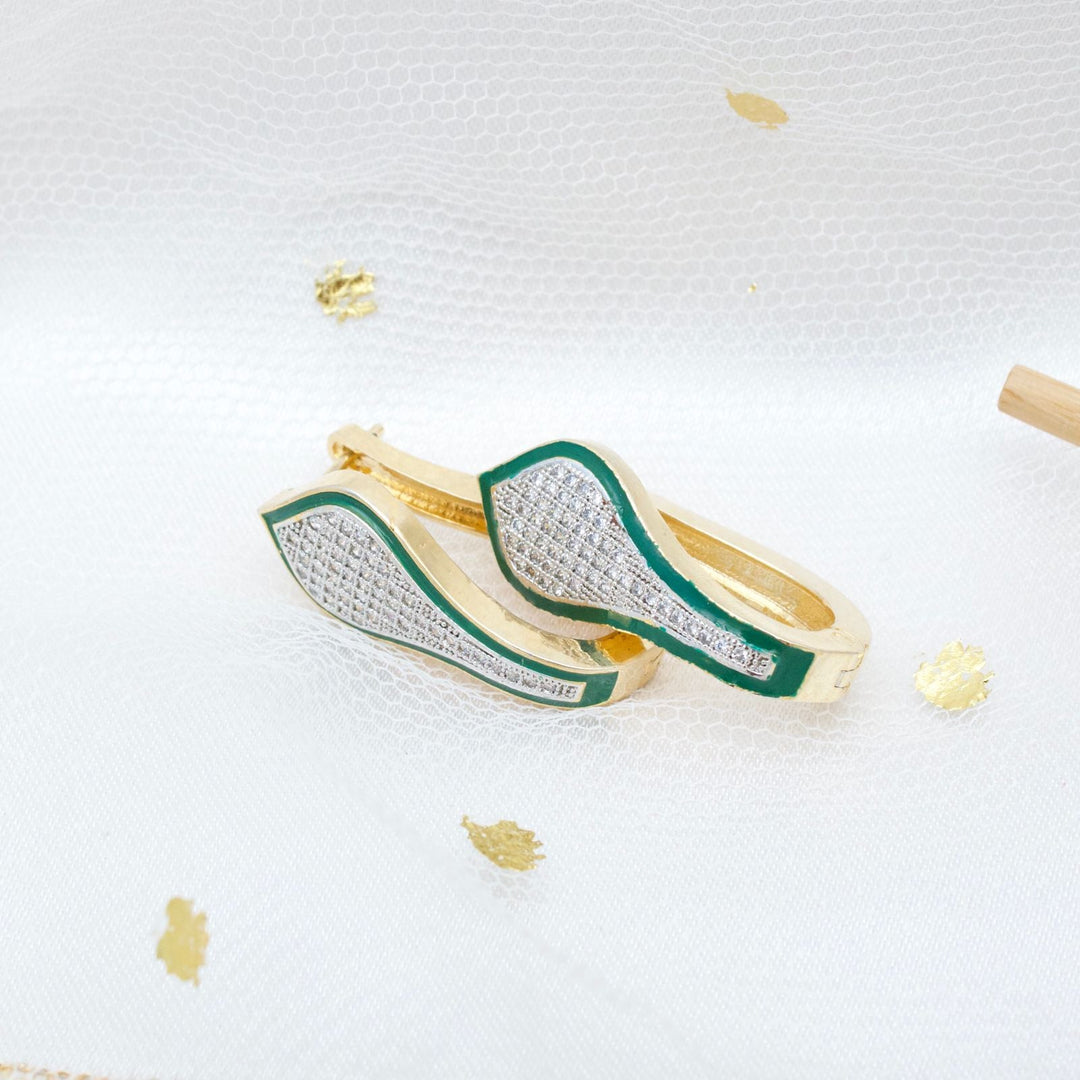 Mary Gold Earring