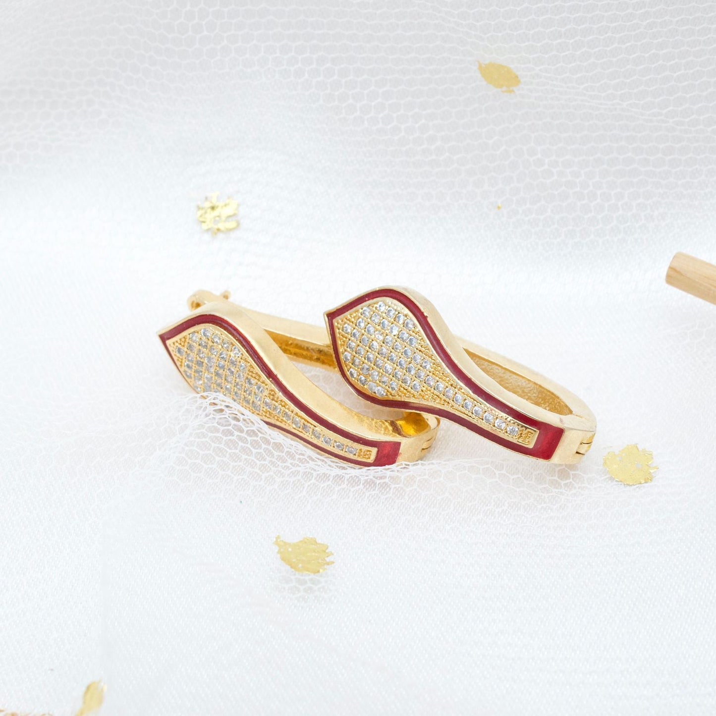 Mary Gold Earring