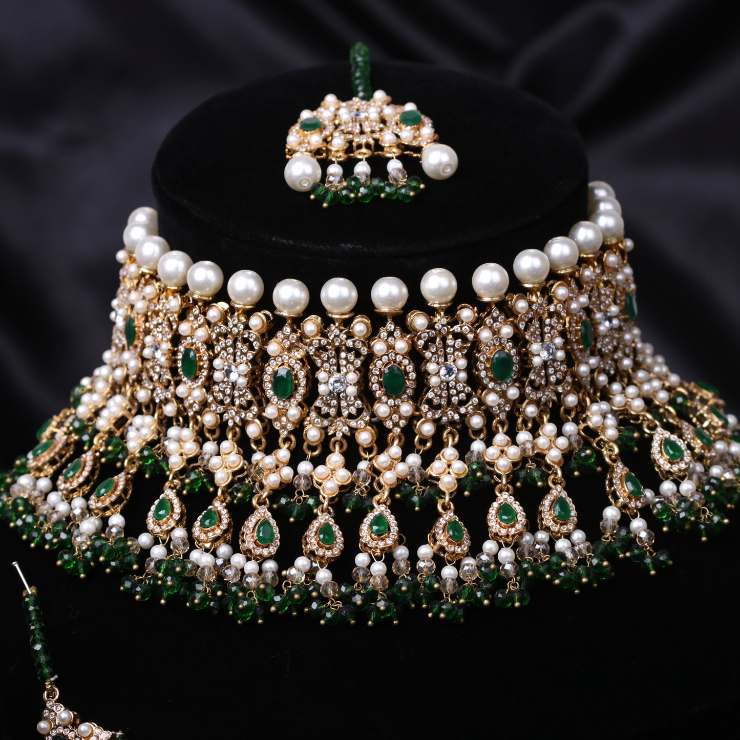 Emitation Bridal Set Green