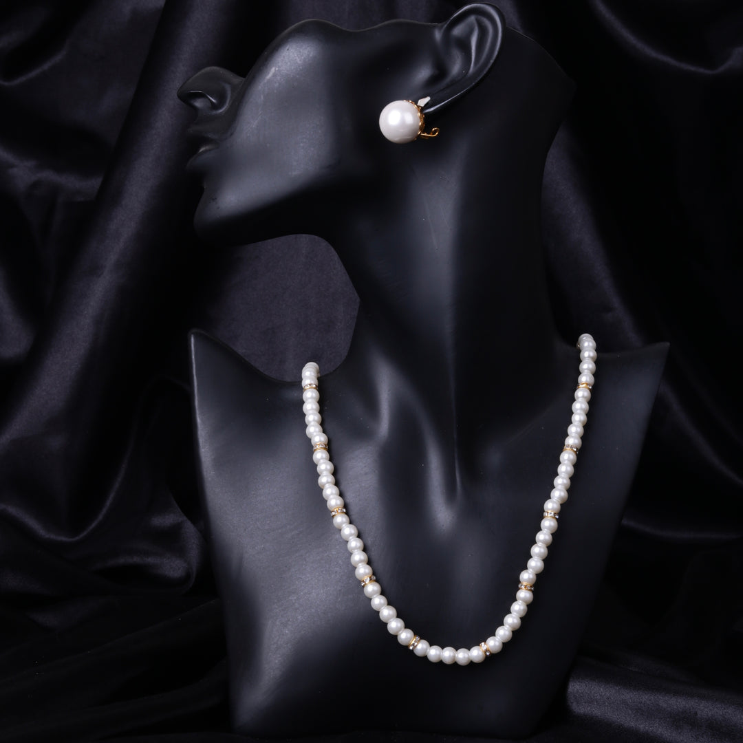 Mother of Pearl With Mala Necklace
