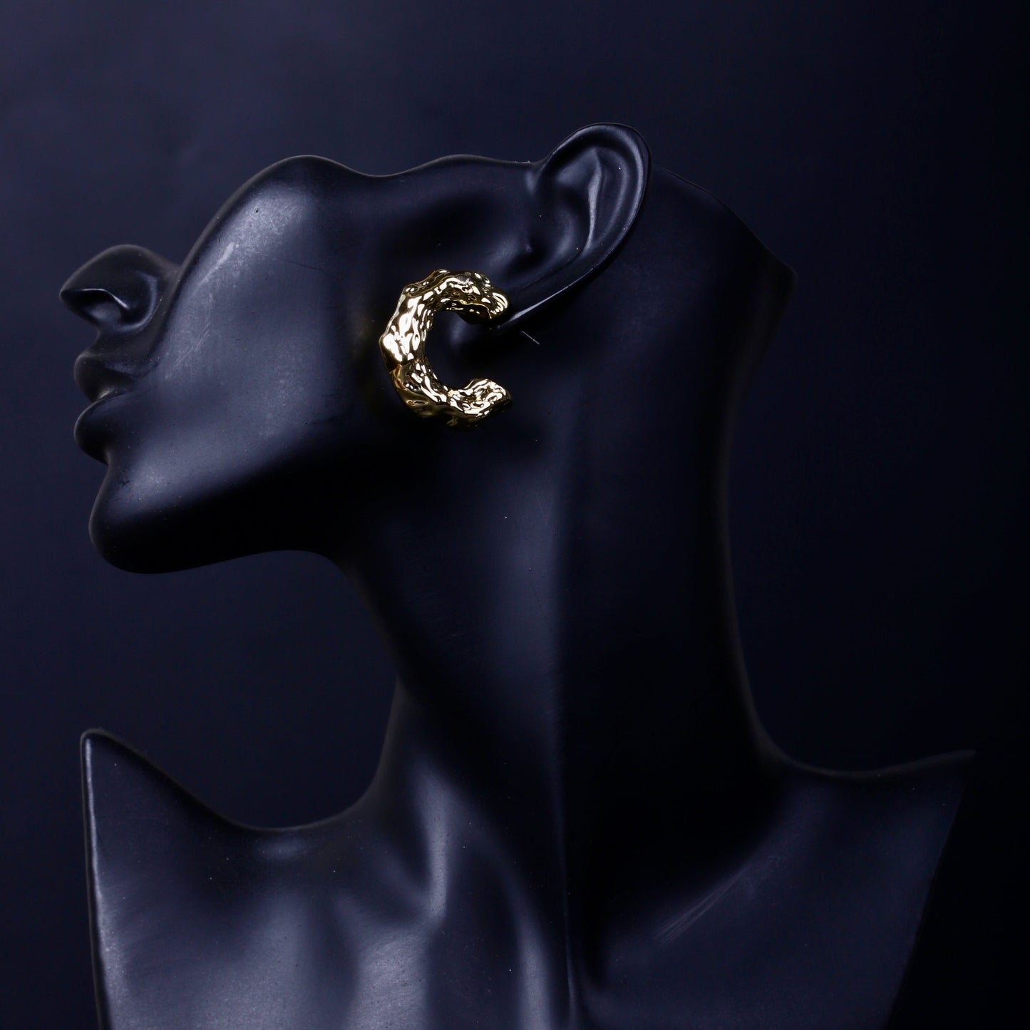 Wrinkled Shaped Earring