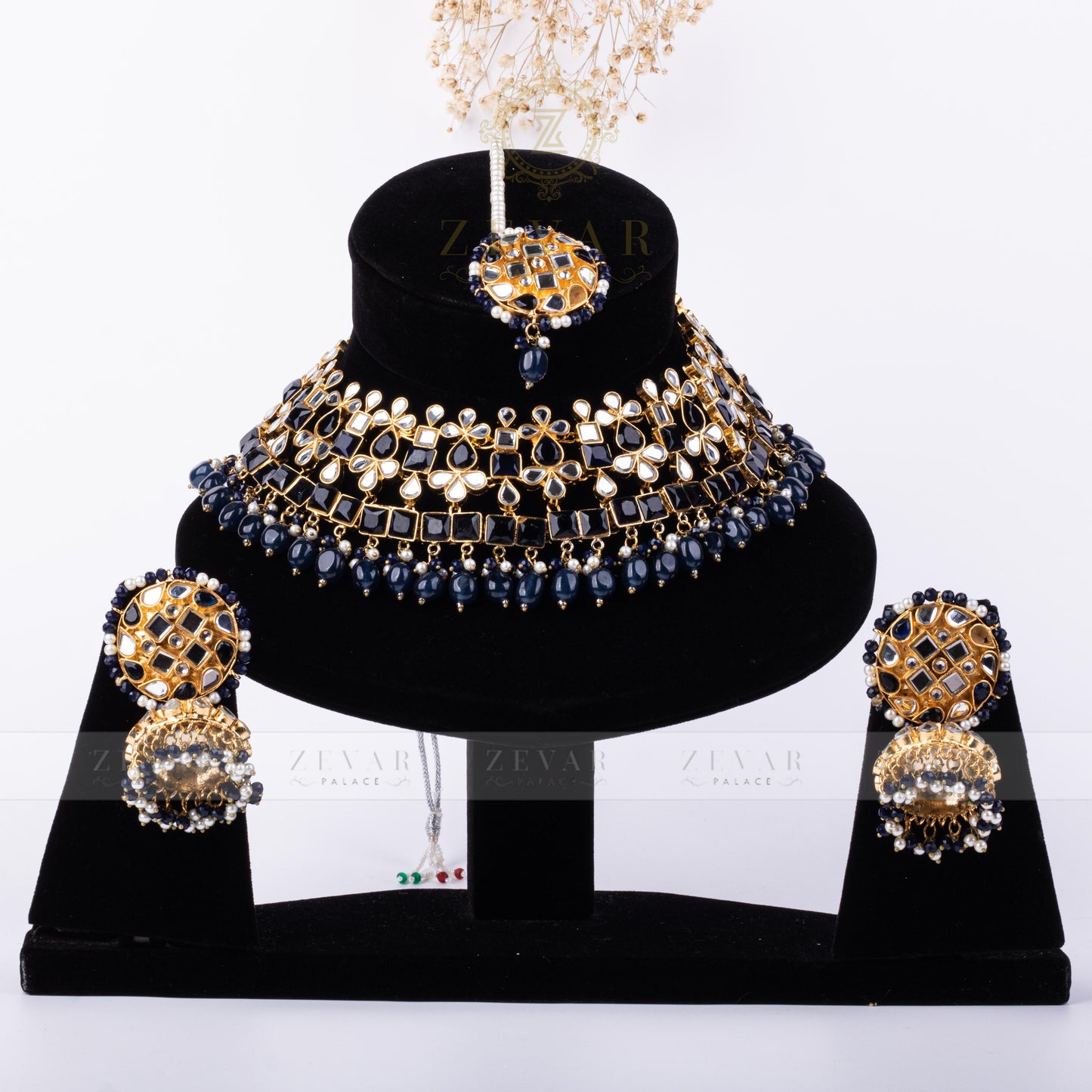 Stunning Kundan Set - 017