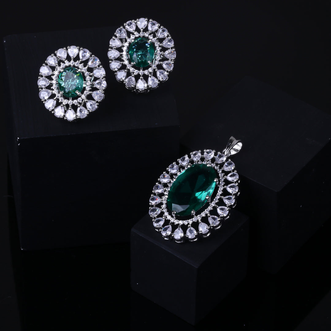 Mystique Silver Set