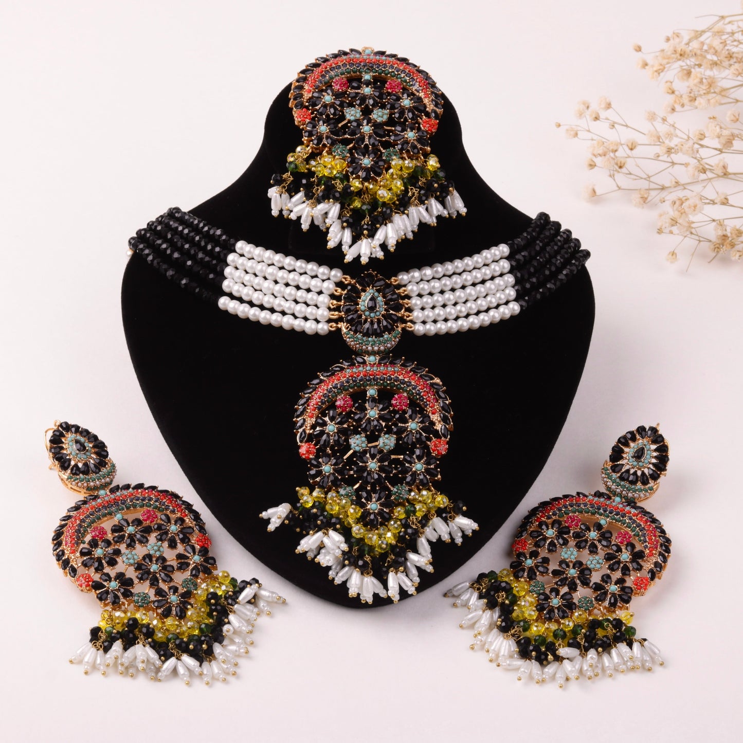 Designer Traditional Set