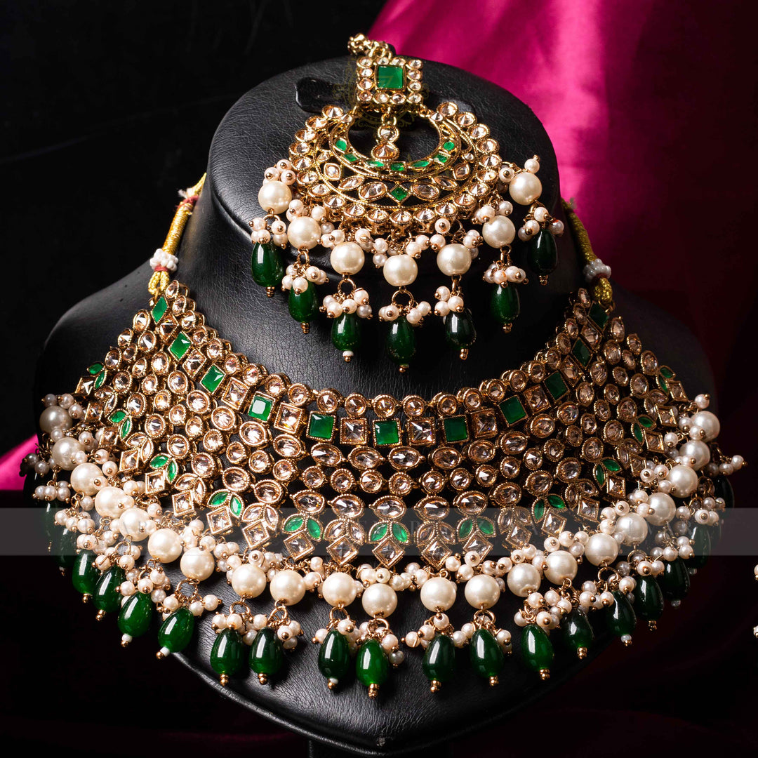 Bridal Stunning Kundan Set - 028
