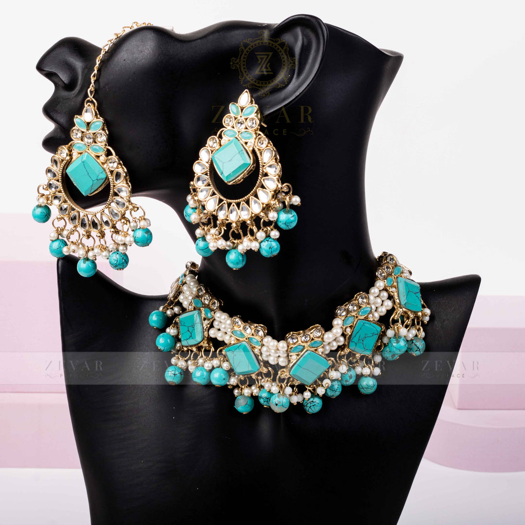 Stunning Kundan Set - 033