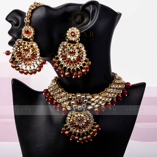 Stunning Kundan Set - 050
