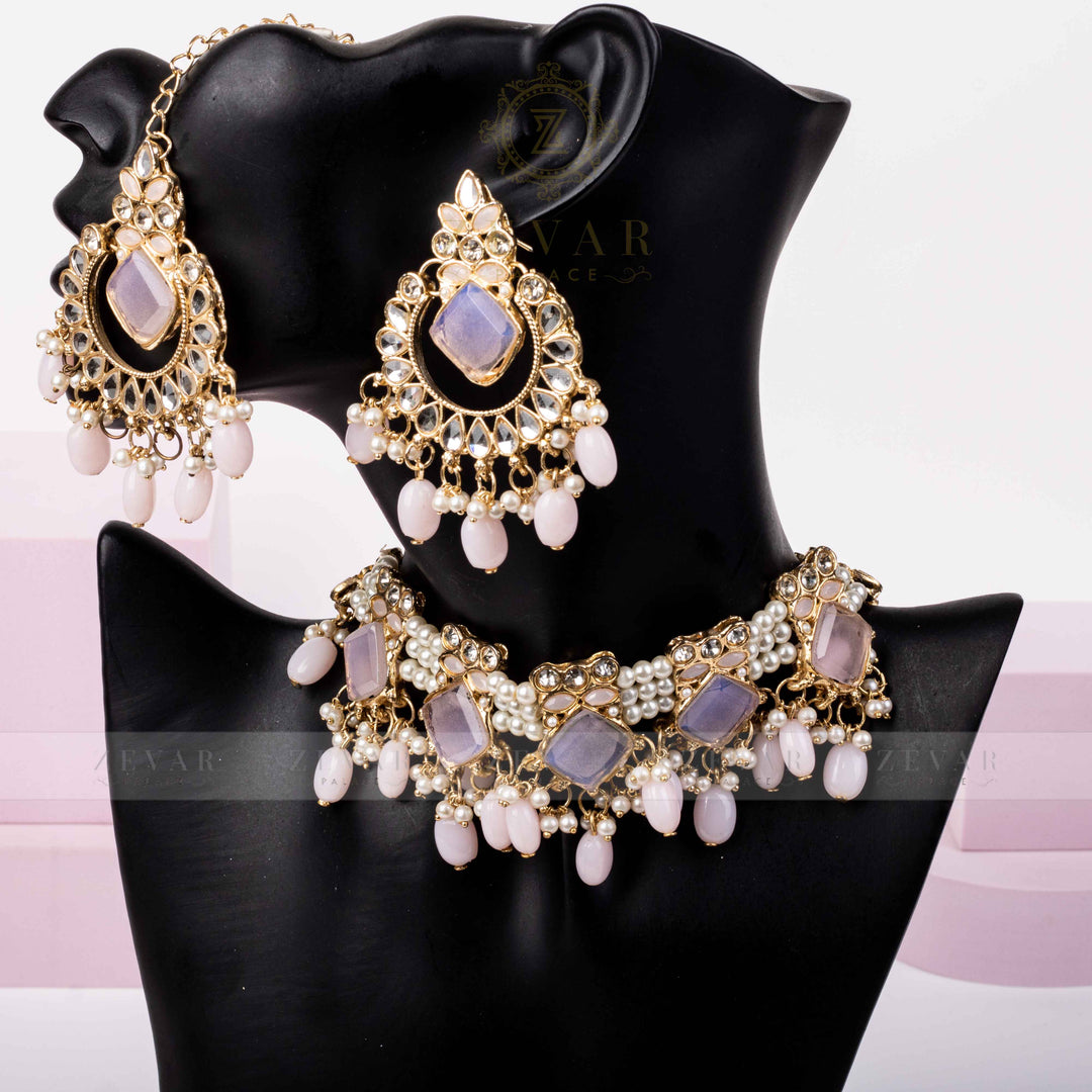 Stunning Kundan Set - 051