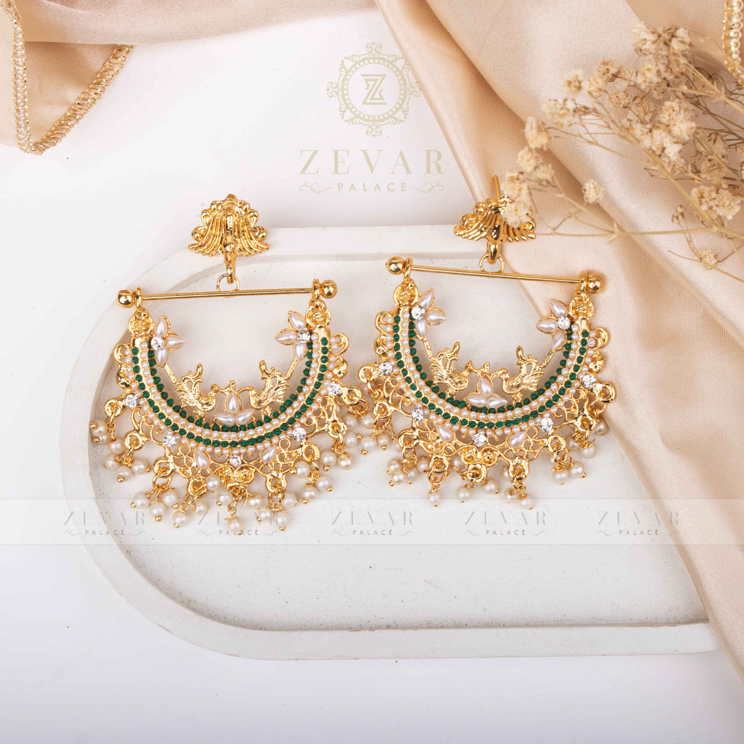 HALF CUT PEACOCK EARRINGS 02