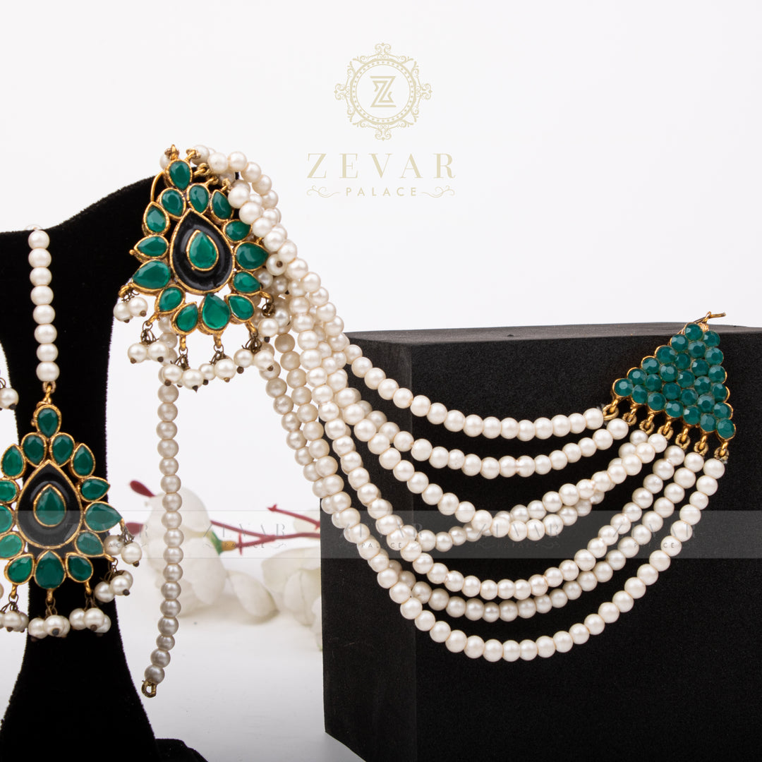 Pearl Sahara Earring & Teeka