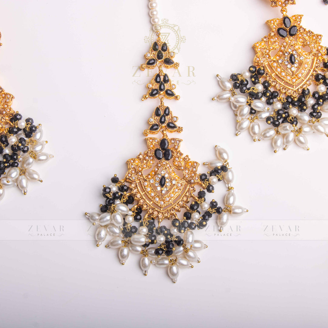 Sahara Earring & Teeka Black