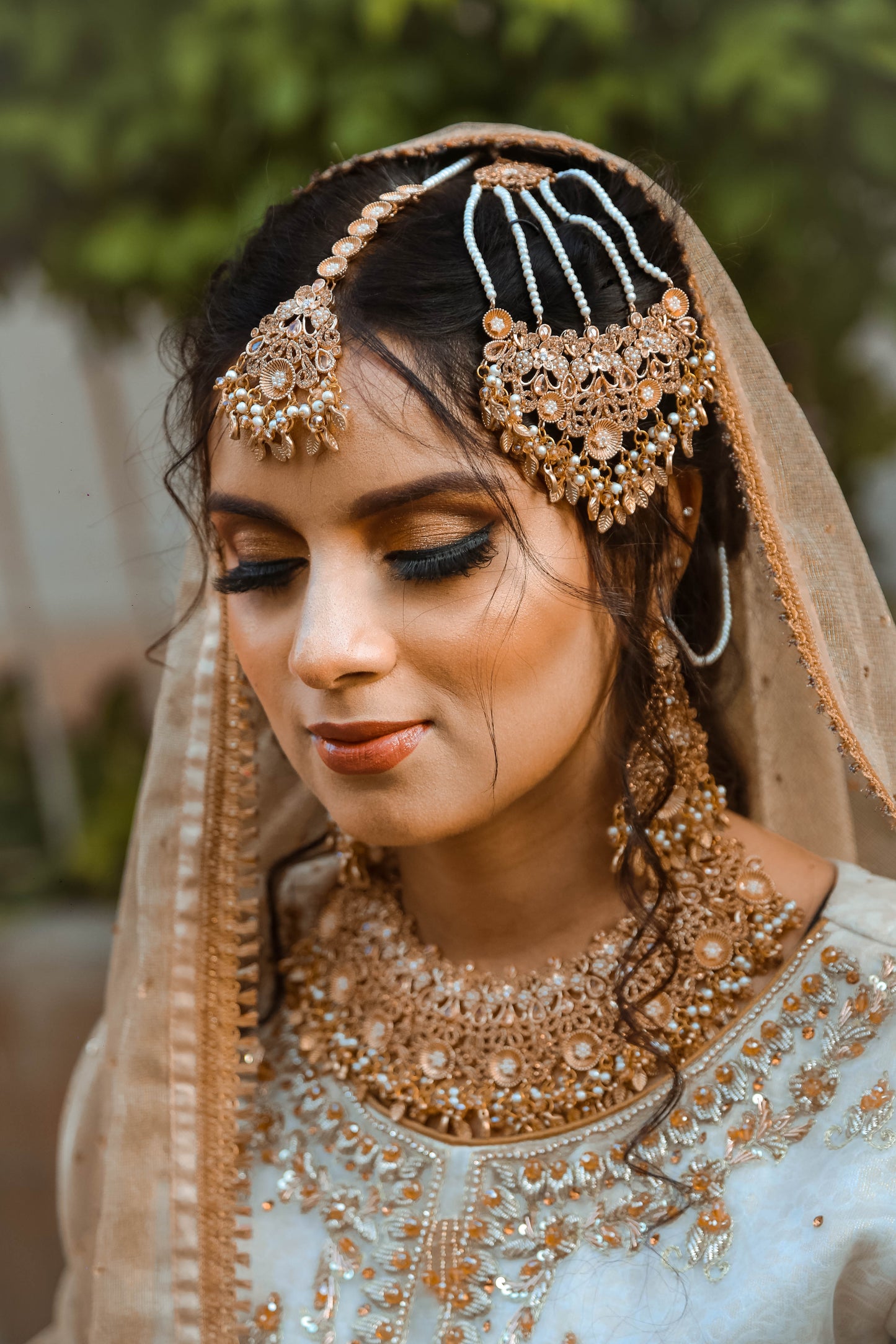 Traditional Kundan Necklace Set