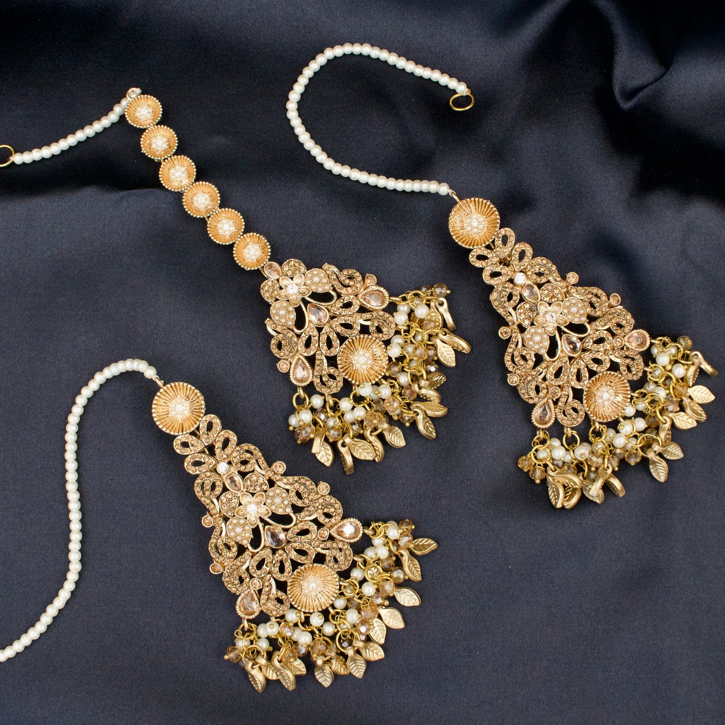 Traditional Kundan Necklace Set