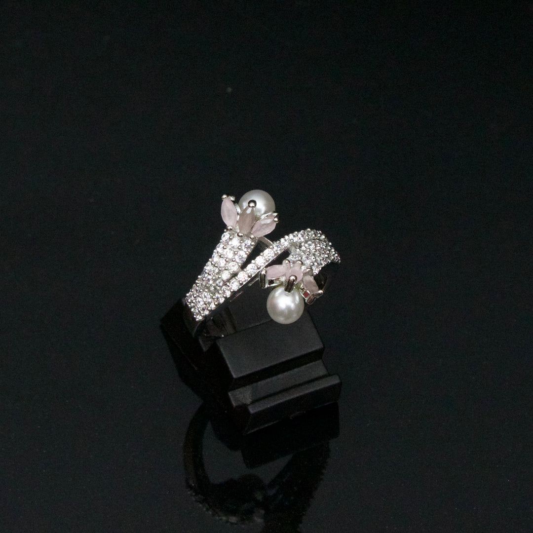 Double Pearl Ring
