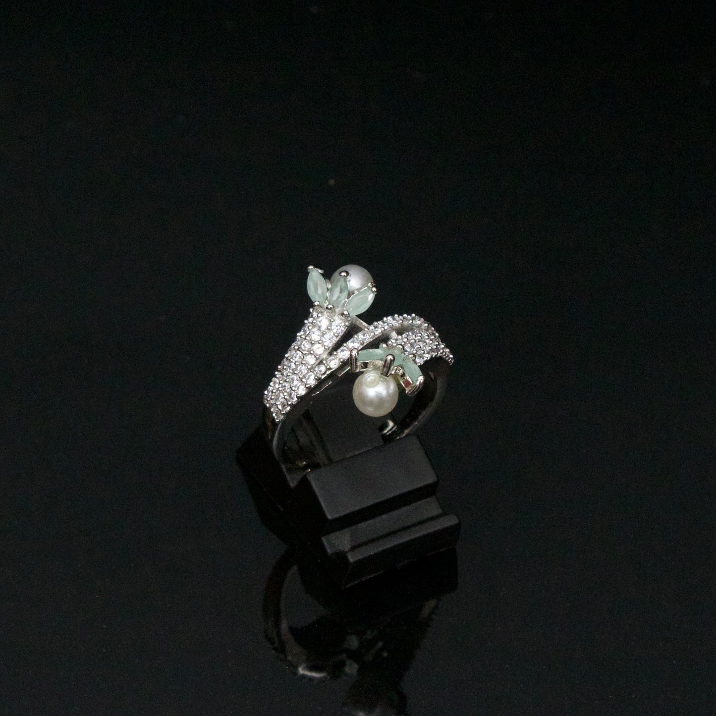 Double Pearl Ring