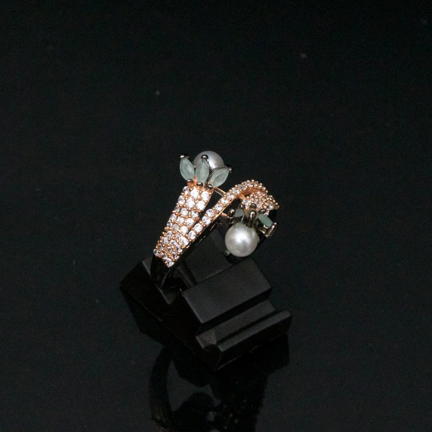 Double Pearl Ring