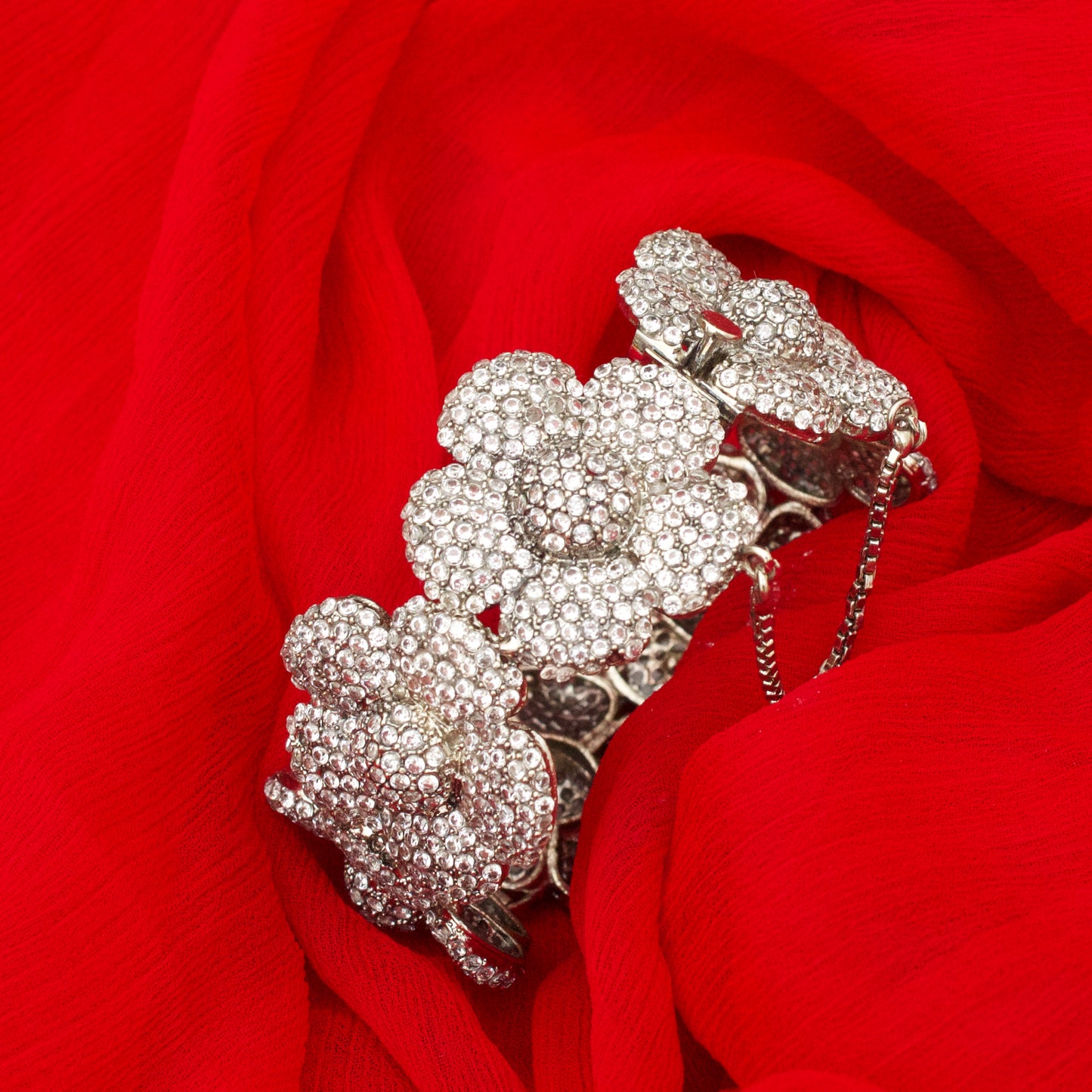 Elegant Real Zircon Single Bangle