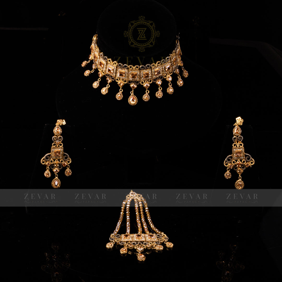 Bridal Stunning Kundan Set - 049