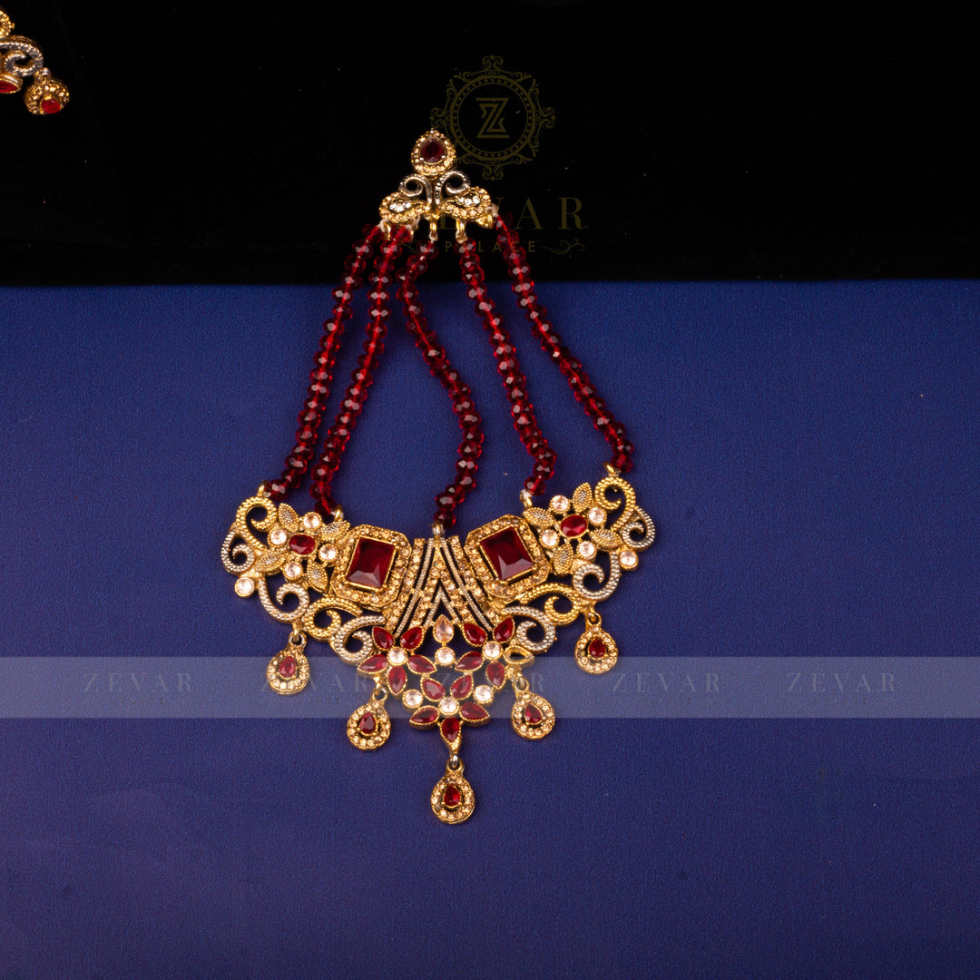 Bridal Stunning Kundan Set - 068