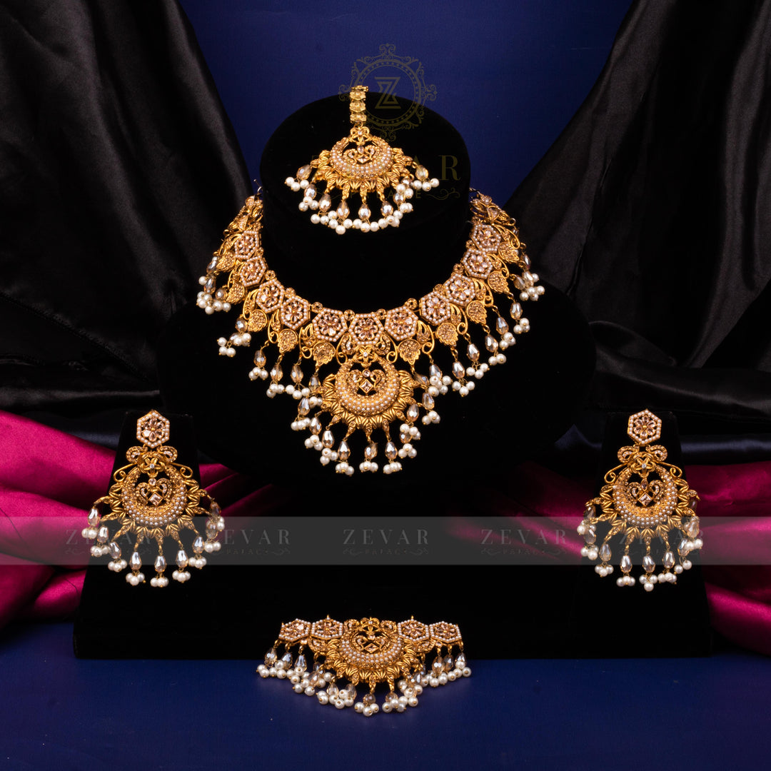Bridal Stunning Kundan Set - 093