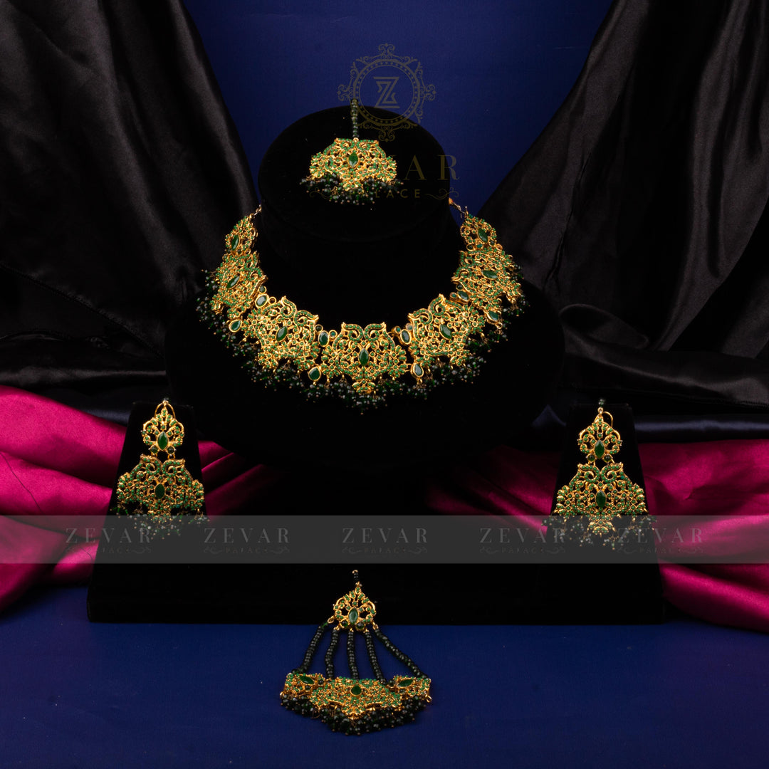 Bridal Stunning Kundan Set - 090