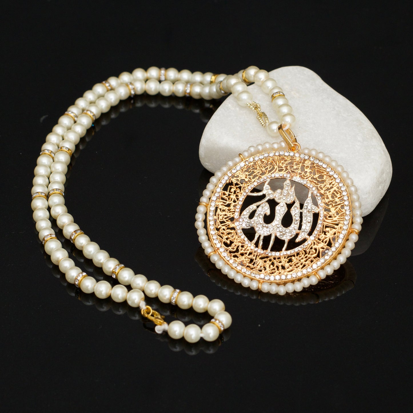 Calligraphy Pendant - 026