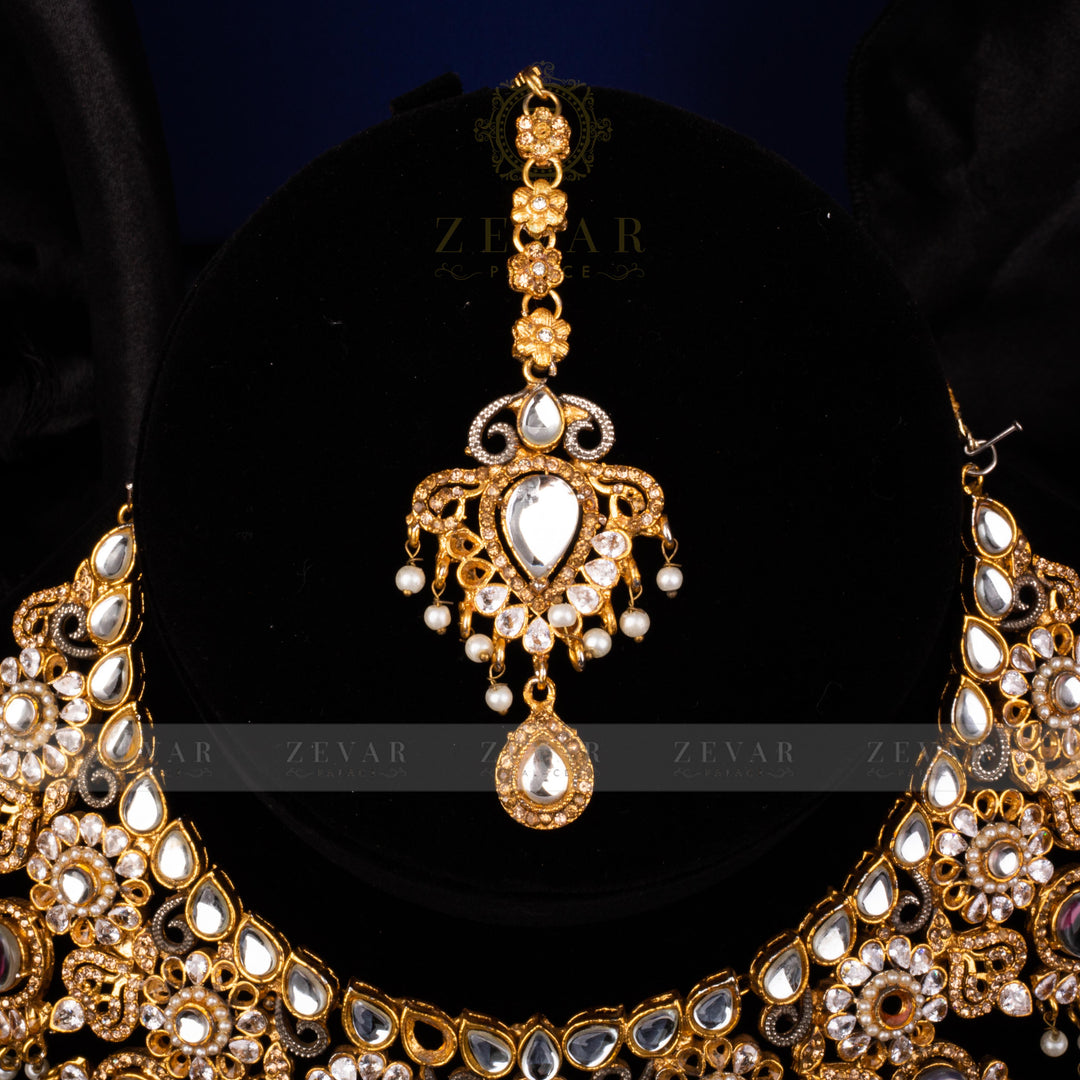 Bridal Stunning Kundan Set - 085