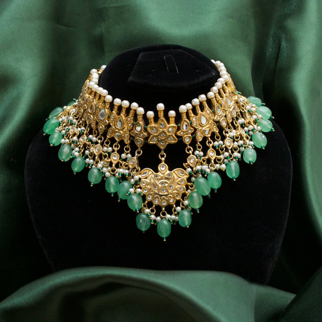 Splendid Green Beads Set 02
