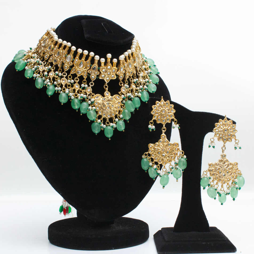 Splendid Green Beads Set 02