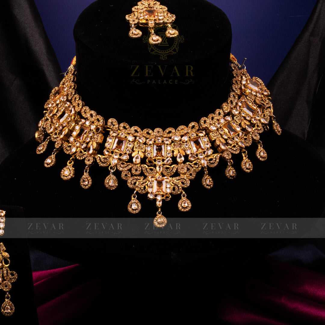 Bridal Stunning Kundan Set - 098