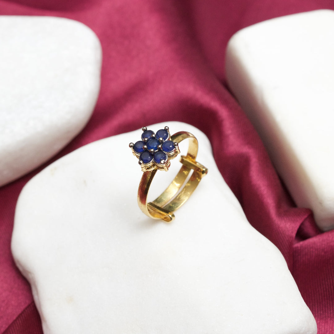Zircoon Flowers Ring