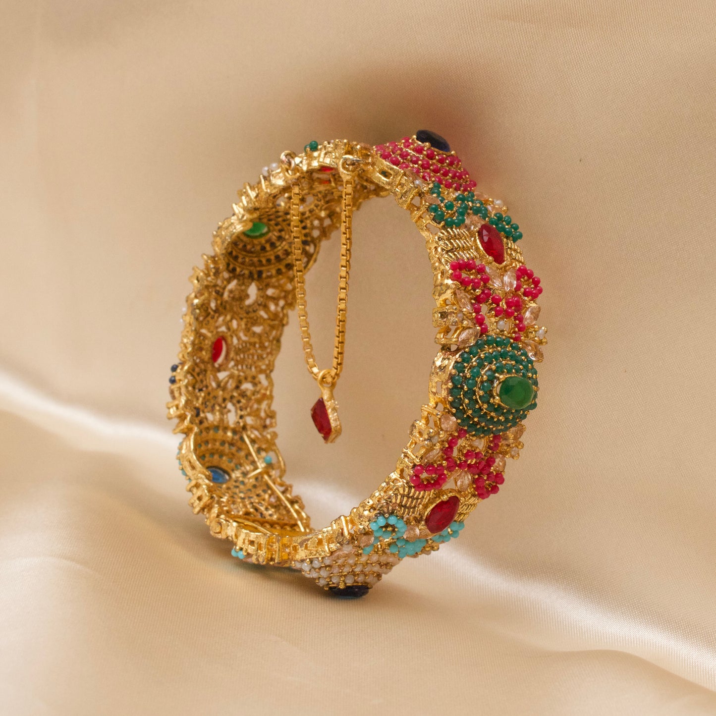 Single Luxury Naurattan Bangle