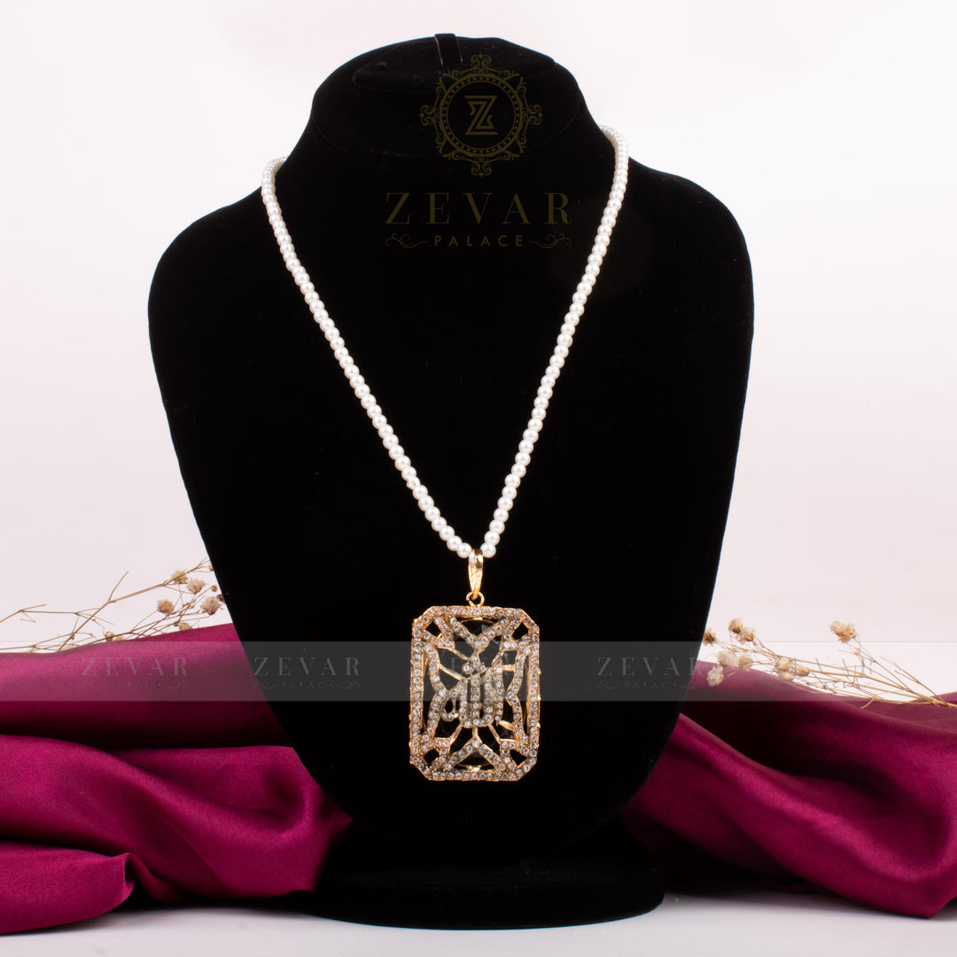 Calligraphy Pendant 069