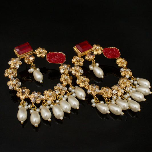 FLOURISH PEARL EARRING