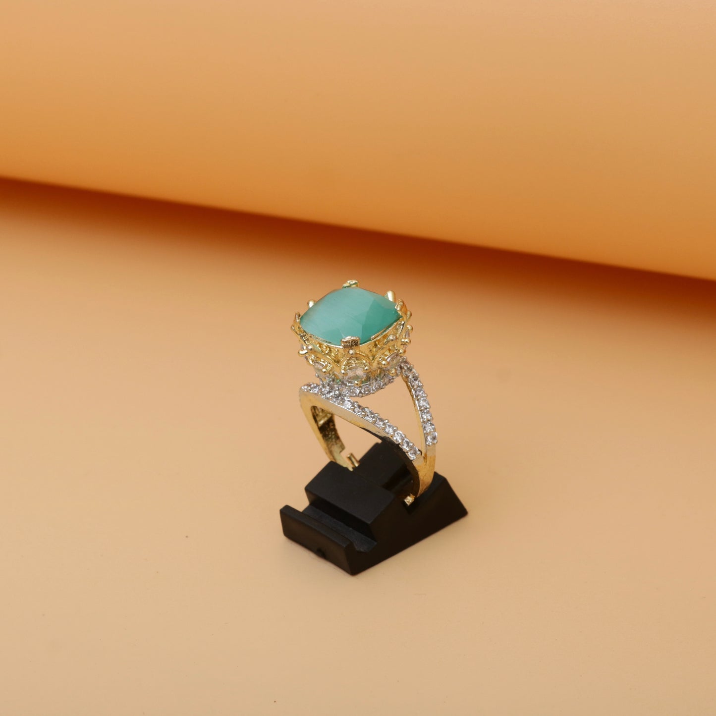 Diamonds Crystals Ring