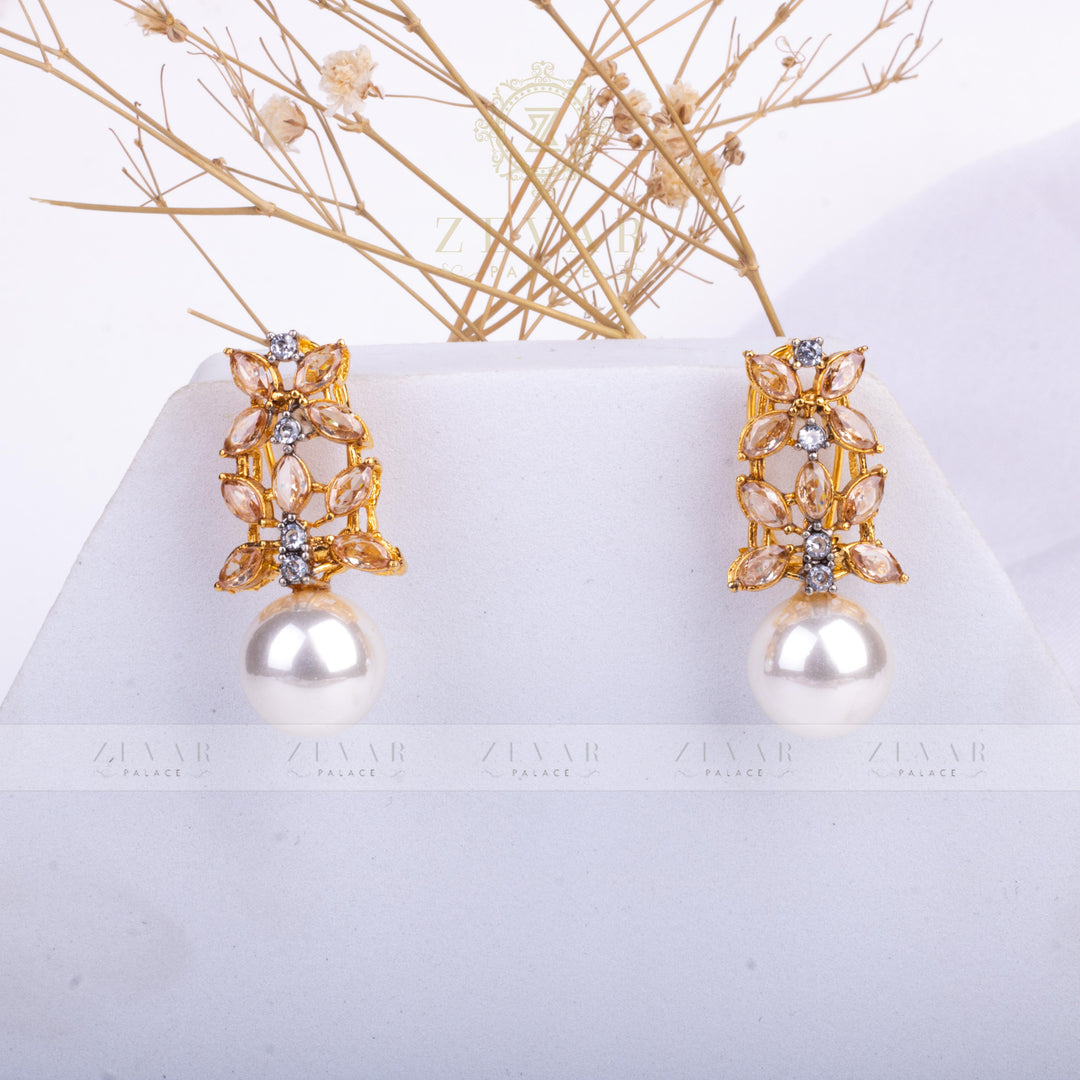 Pearl Flare Studs