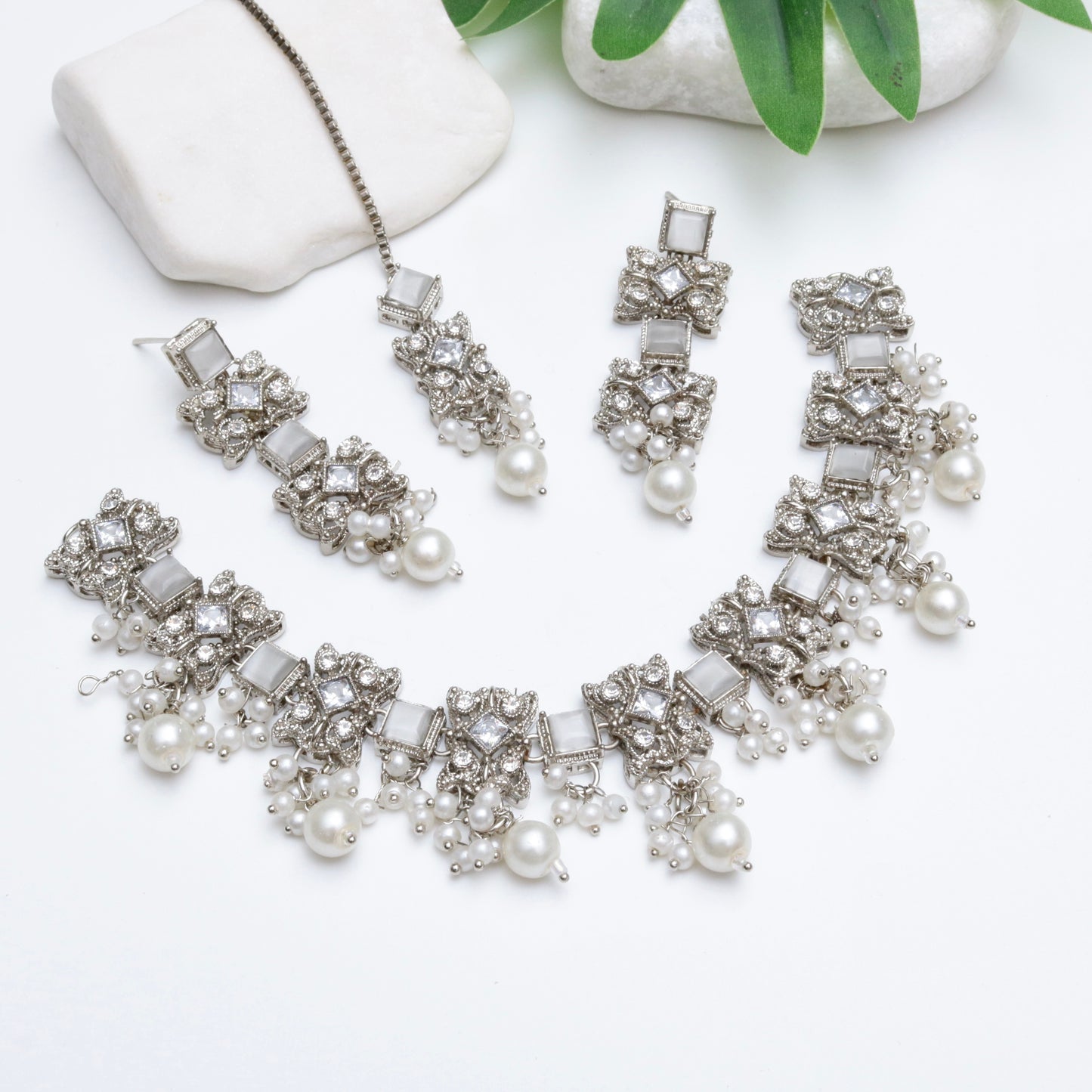 Gemstones & Zircones Antique Necklace Set
