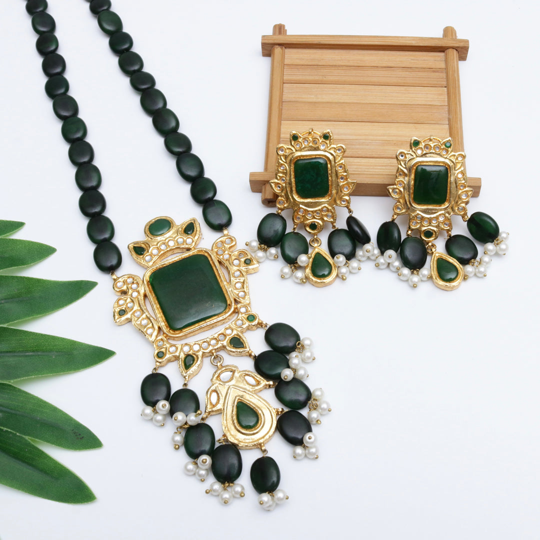 Exquisite Mala Necklace Set