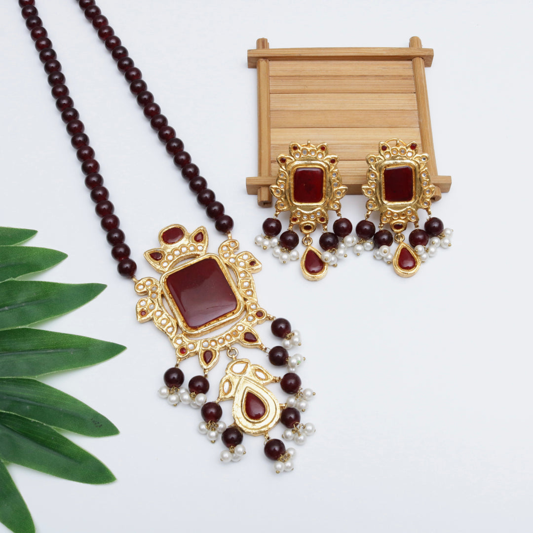 Exquisite Mala Necklace Set