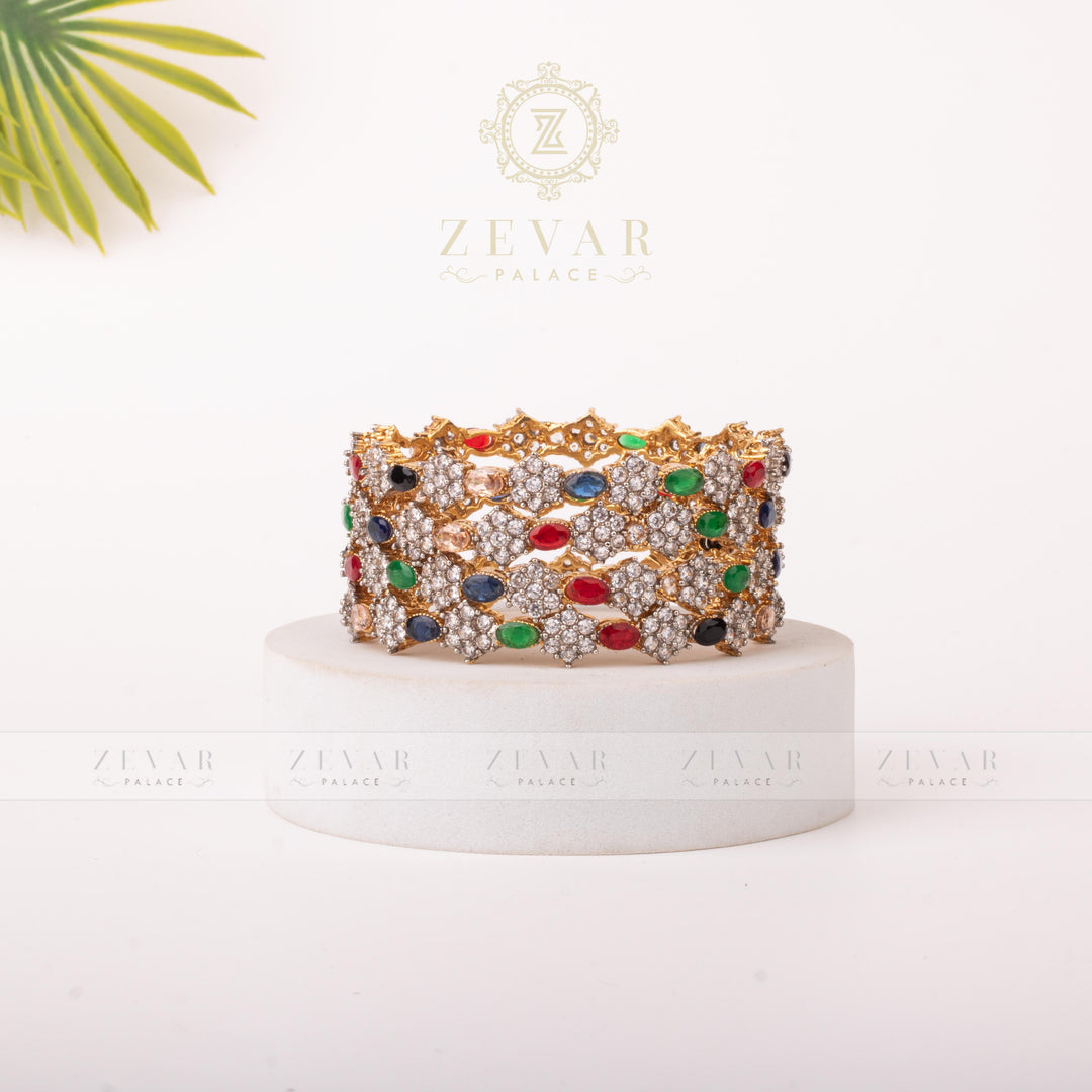 Zircons Bangle 04