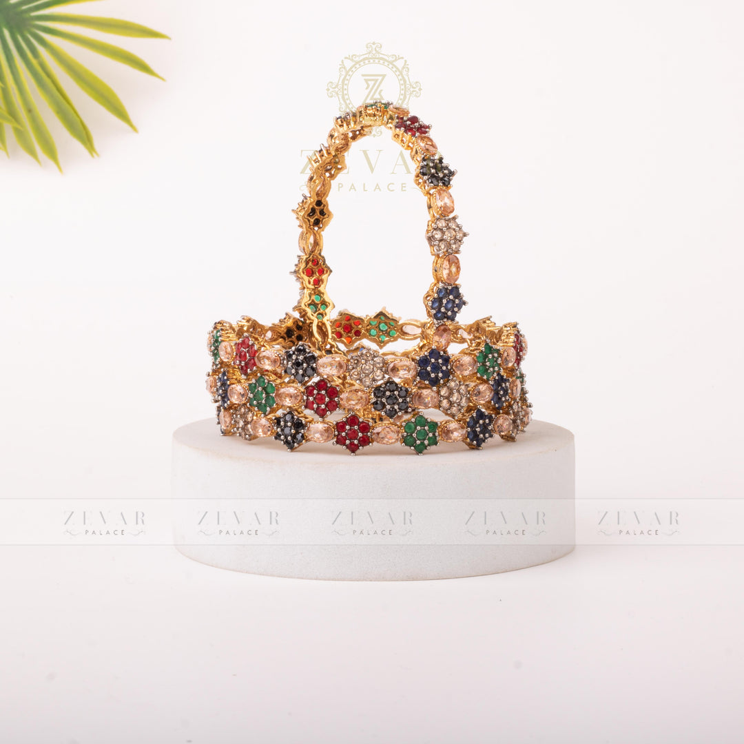 Zircons Bangle 04