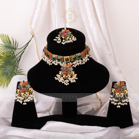 Stunning Naurattan Set 309