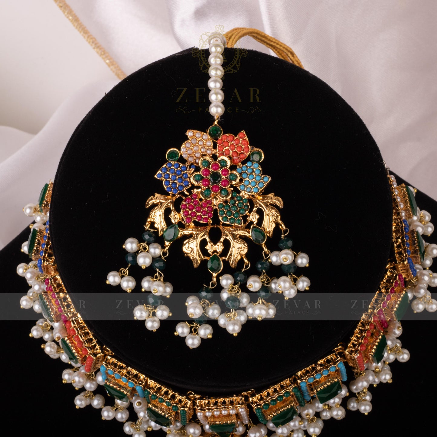 Stunning Naurattan Set 309
