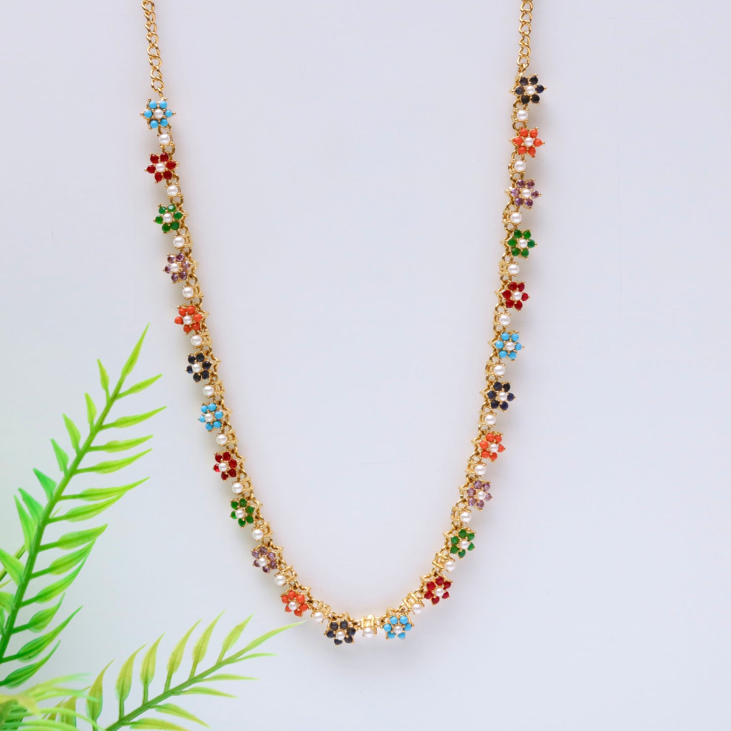BLESSED BLOOM NECKLACE WITH EARRING