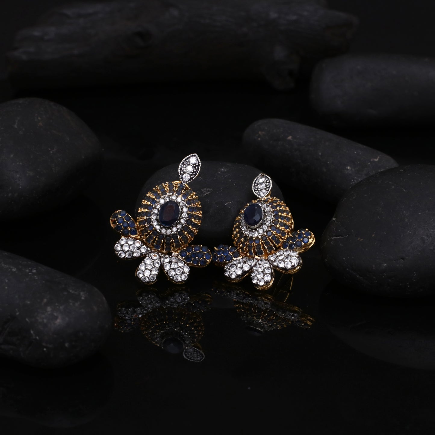 Oxidized Zircon studs
