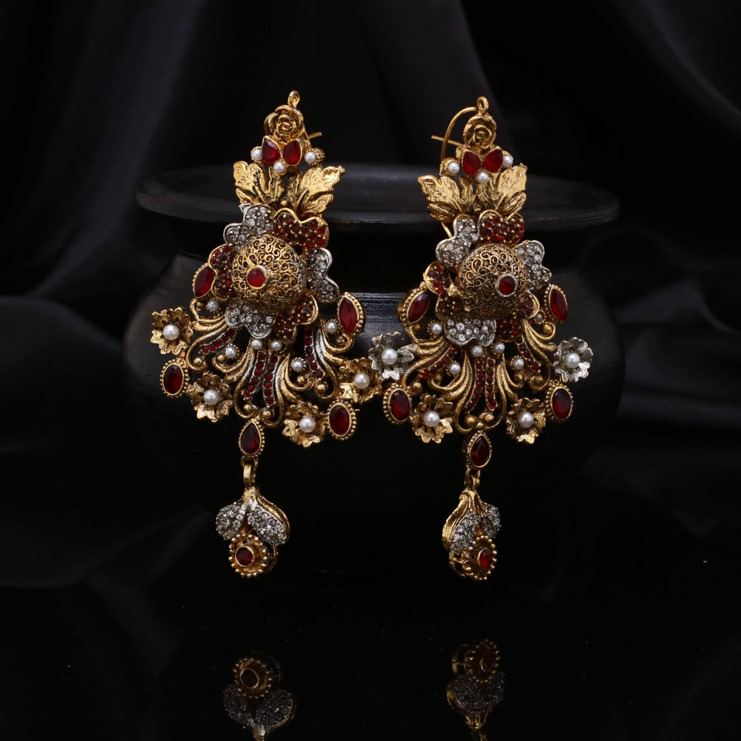 Kairi Zirconia with Crystal Earing 02