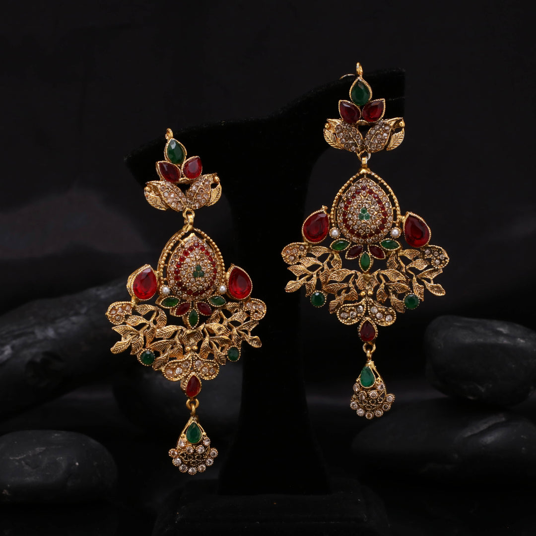 Kairi Zirconia with Crystal Earing 03