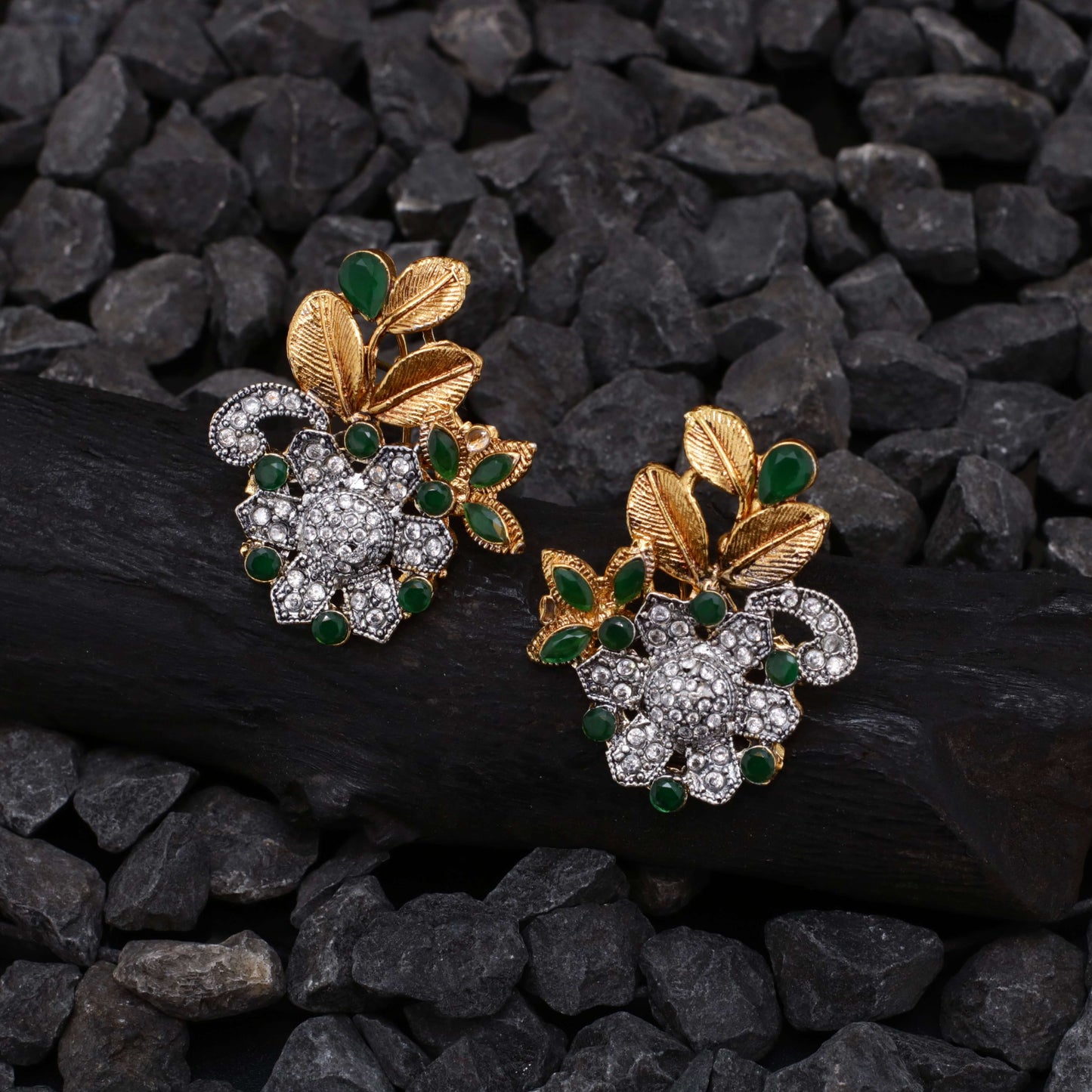 Leaves Studs 02